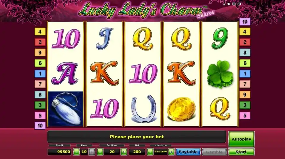 Lucky Lady's Charm Deluxe Slot Game Screenshot
